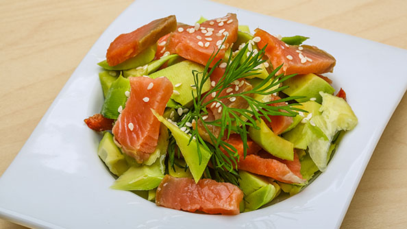 Ensalada de Tilapia y Aguacate