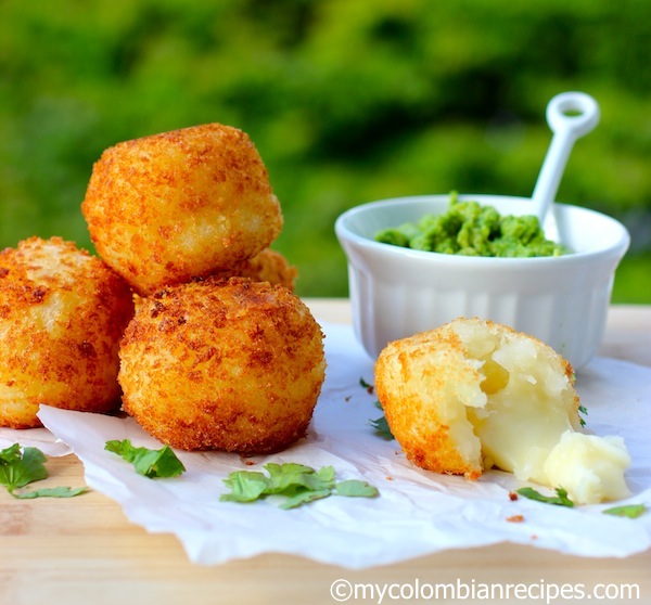 BOLITAS DE YUCA Y QUESO