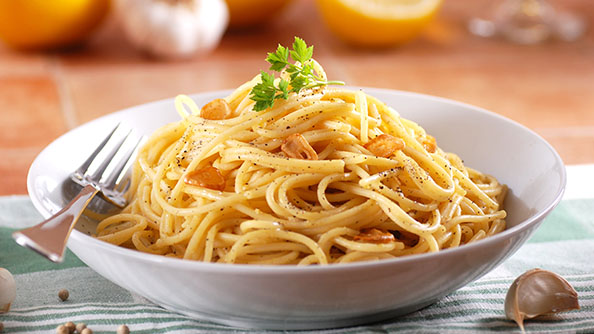 PASTA AL AJO 